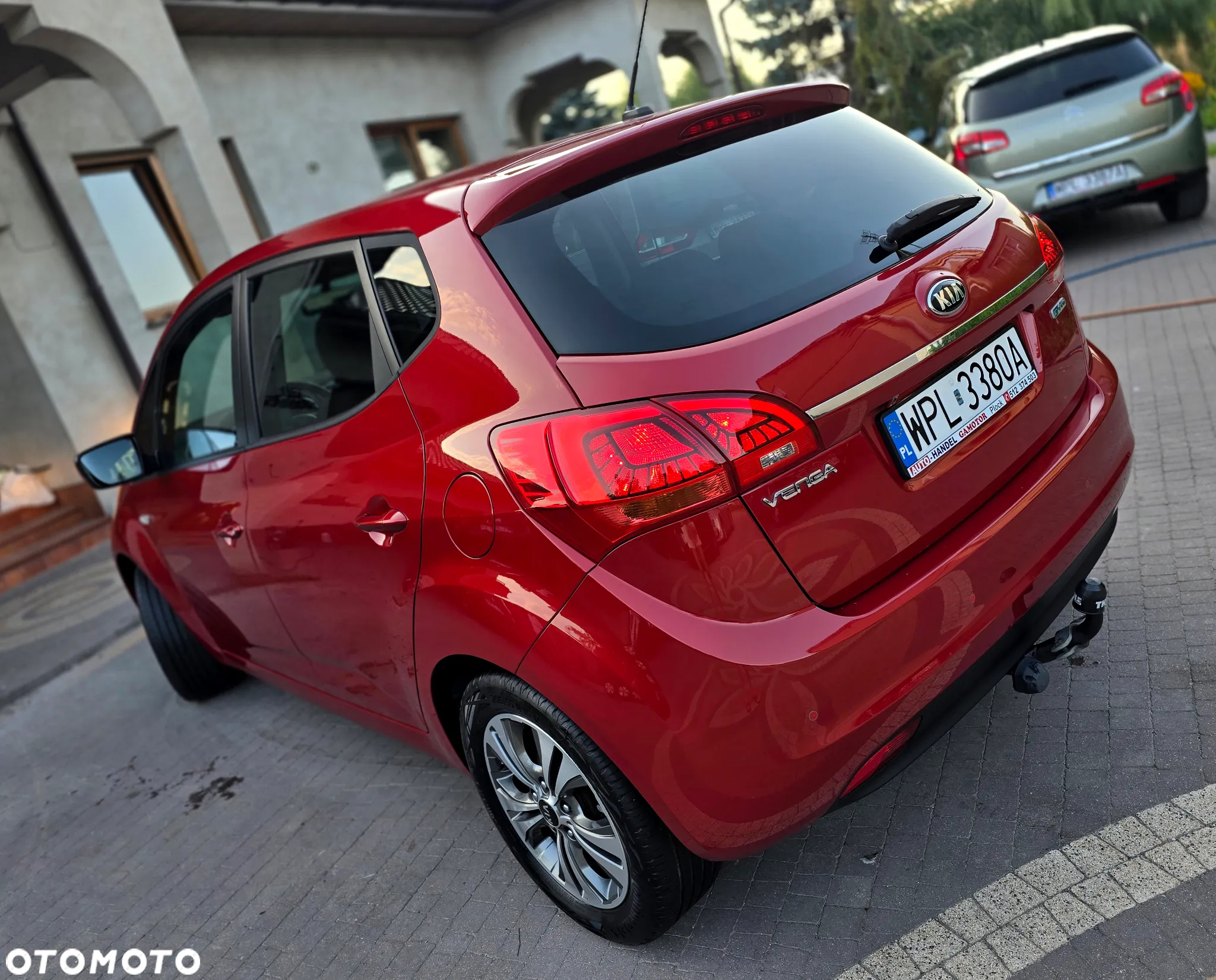 Kia Venga - 4