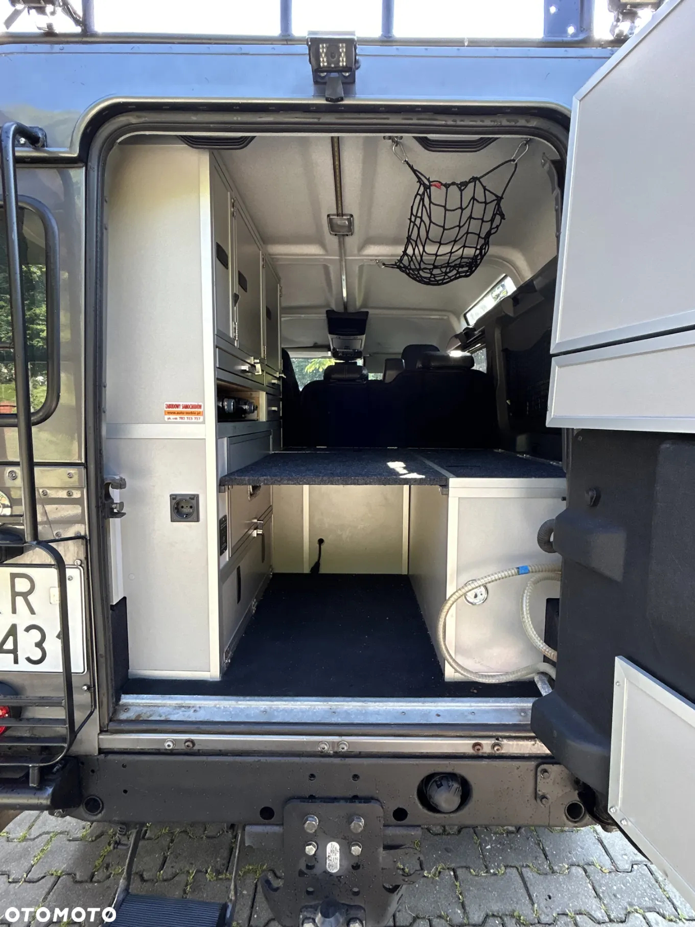 Land Rover Defender 110 2.2 TD4 E Utility - 24