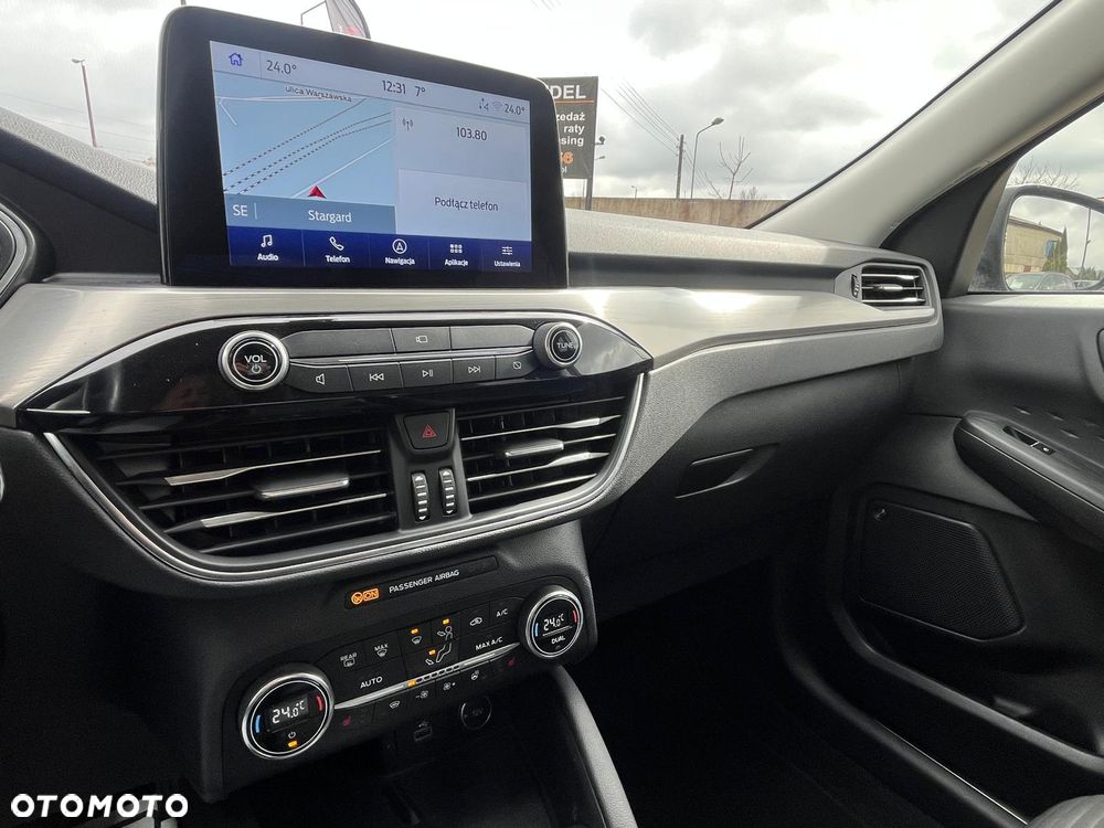 Ford Kuga - 16