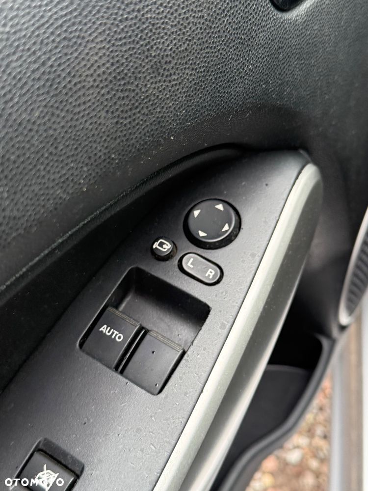 Mazda 2 1.3 Exclusive+ - 12