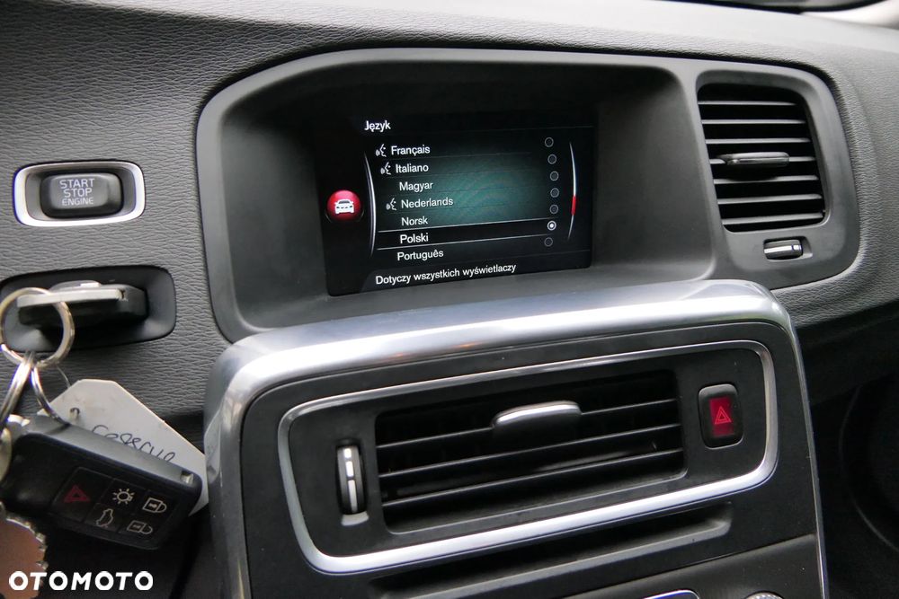 Volvo V60 D2 Drive-E Momentum - 26