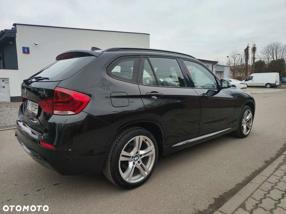 BMW X1 xDrive18d Sport Line - 6