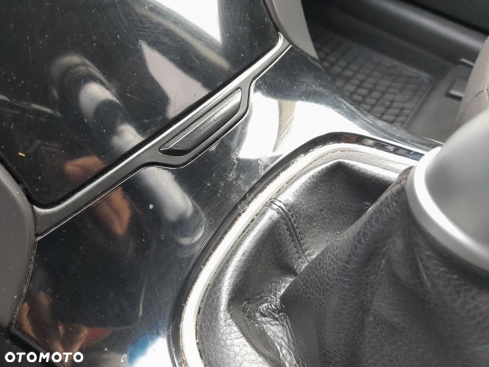 Hyundai i40 1.7 CRDi Comfort + - 31