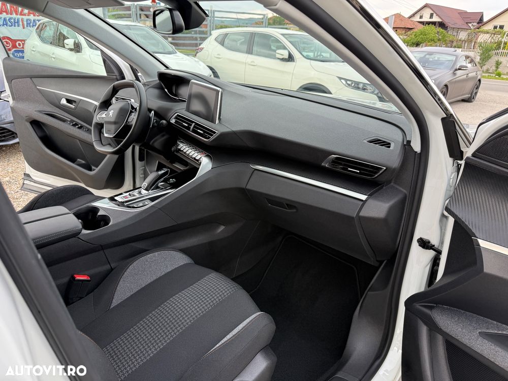 Peugeot 3008 1.5 BlueHDI S&S EAT8 GT-Line - 15