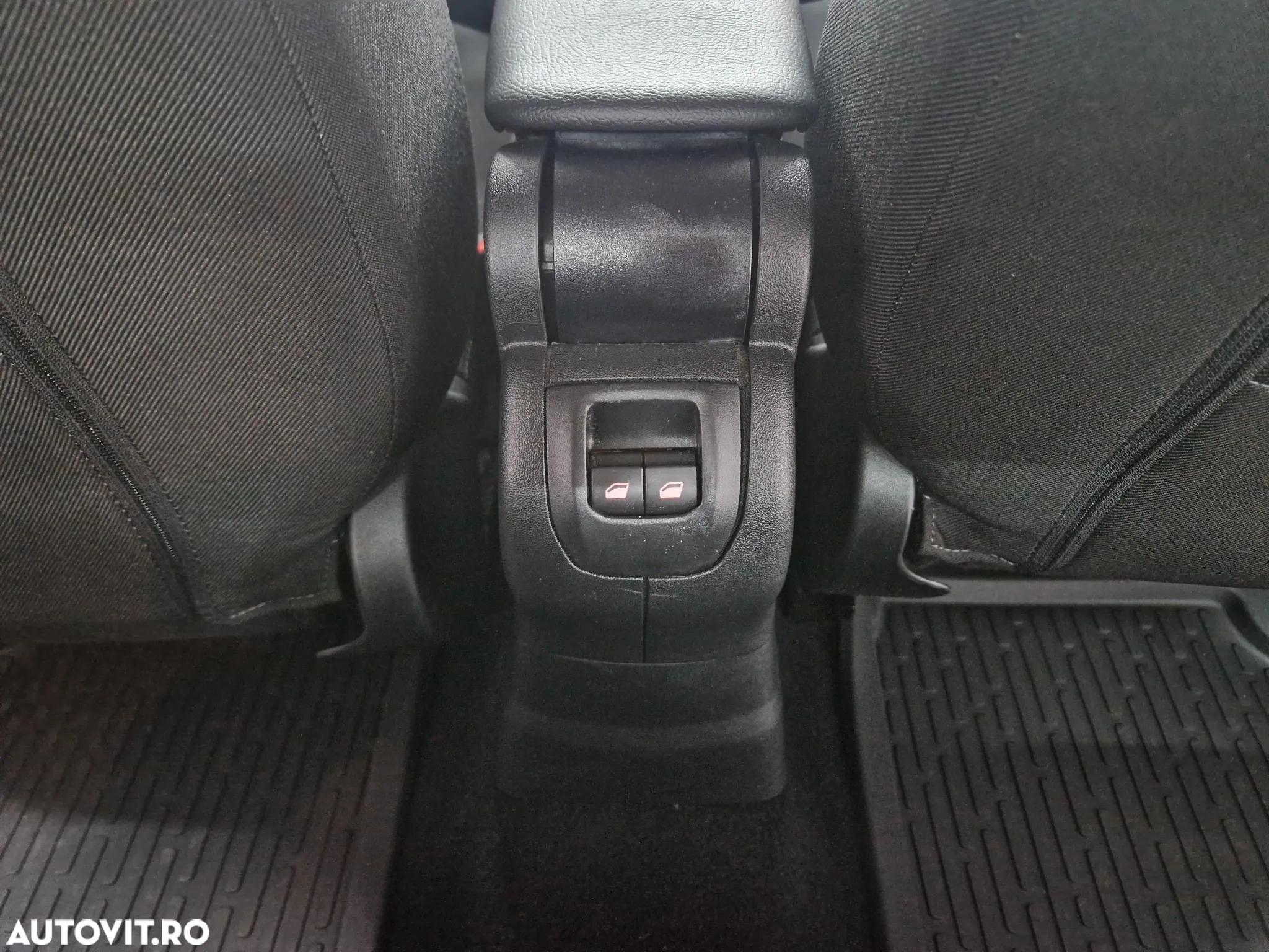 Peugeot 301 1.5 BlueHDI FAP Allure - 11