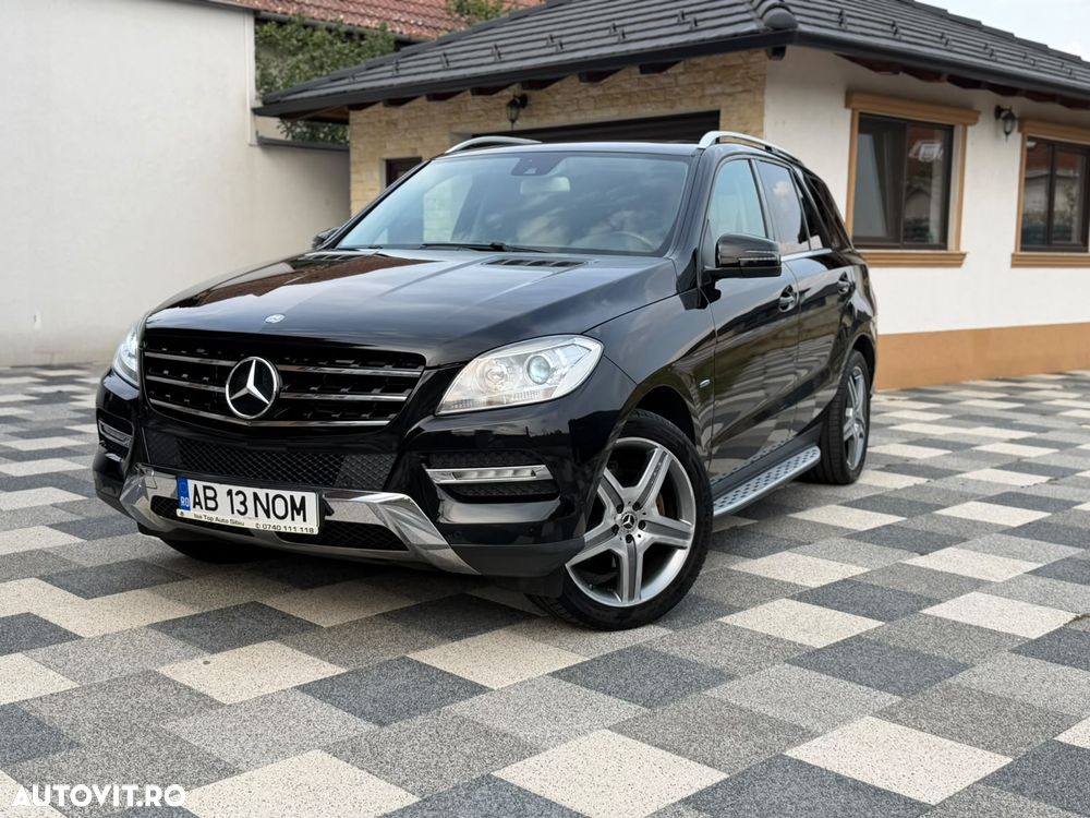 Mercedes-Benz ML 350 BlueTEC 4MATIC Aut - 23