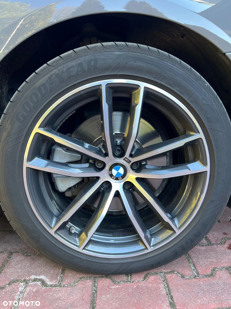 BMW Seria 5 520d xDrive M Sport sport - 22