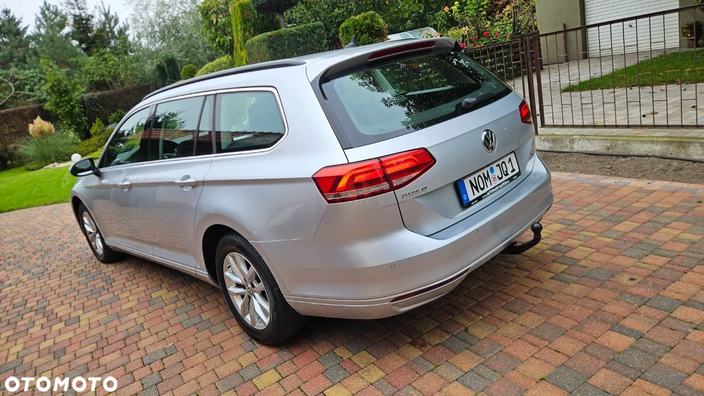 Volkswagen Passat Variant 2.0 TDI SCR DSG Elegance - 7