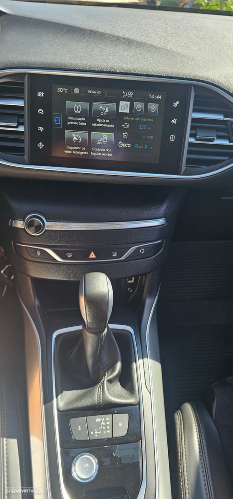Peugeot 308 BlueHDi FAP 150 EAT6 Stop & Start Allure - 7