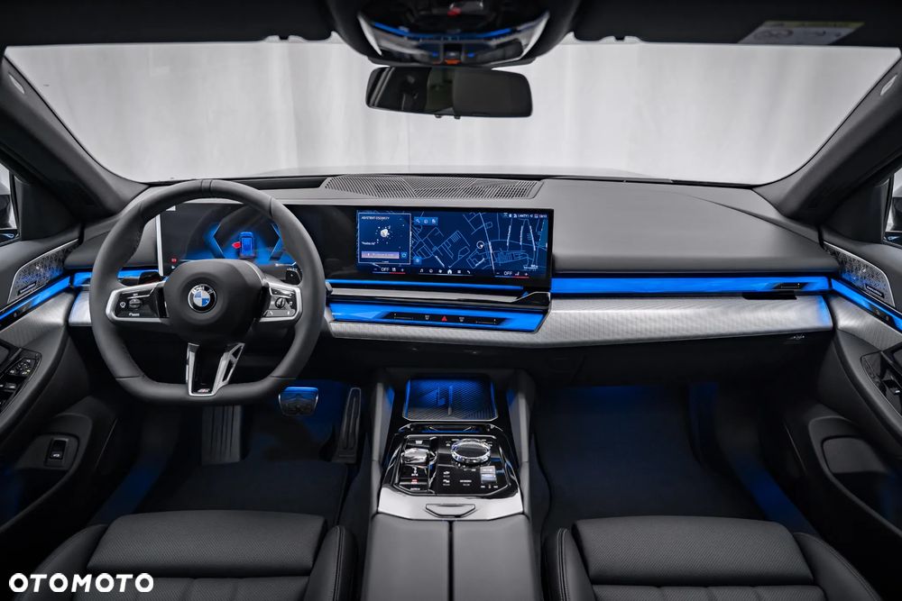 BMW Seria 5 540d xDrive mHEV M Sport - 37