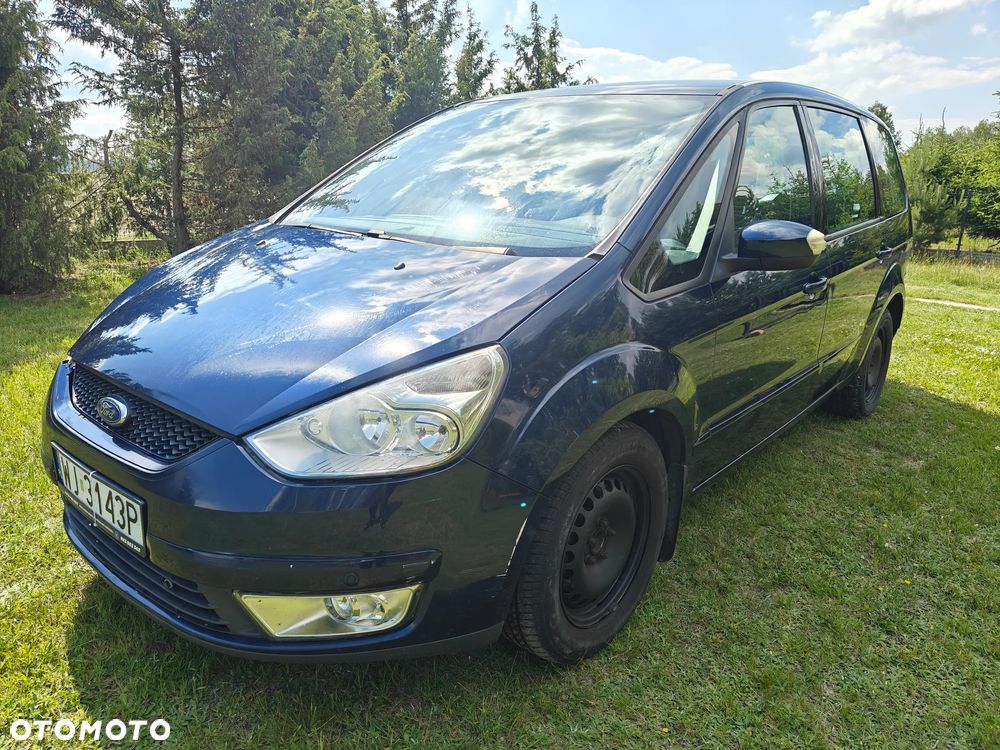 Ford Galaxy 1.8 TDCi Ambiente - 2