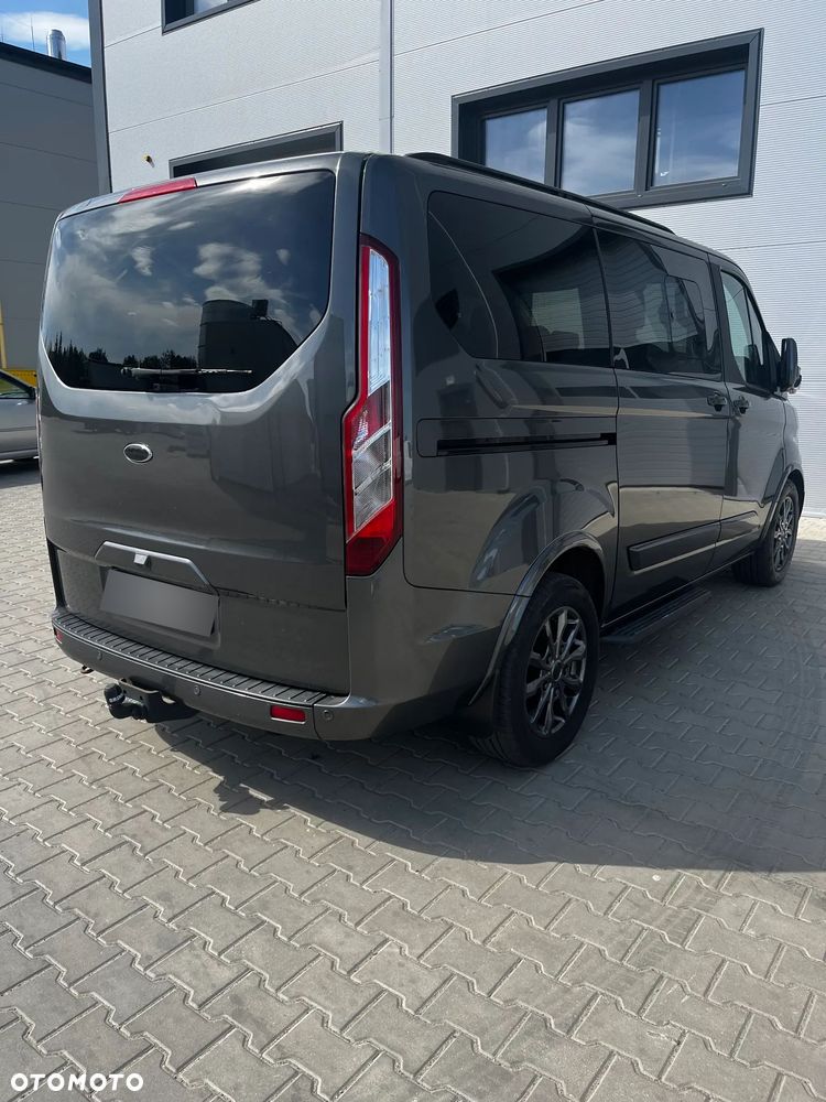Ford Tourneo Custom 2.0 TDCi L1 Titanium SelectShift - 10