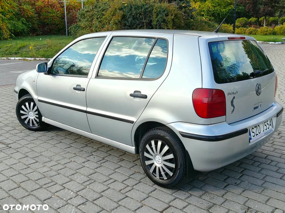 Volkswagen Polo 1.4 Comfortline - 26