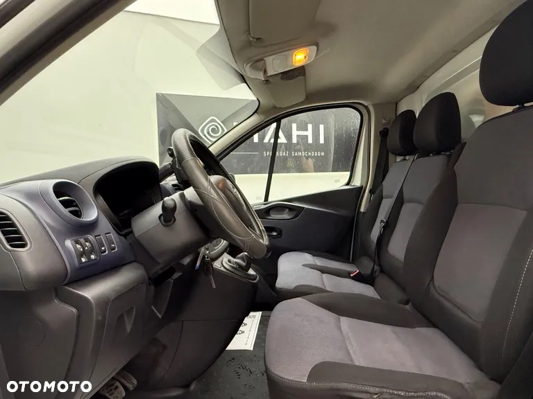 Opel Vivaro - 22