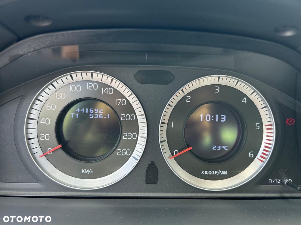 Volvo S60 D5 AWD Geartronic Summum - 15
