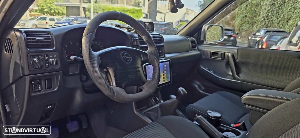Opel Frontera - 18