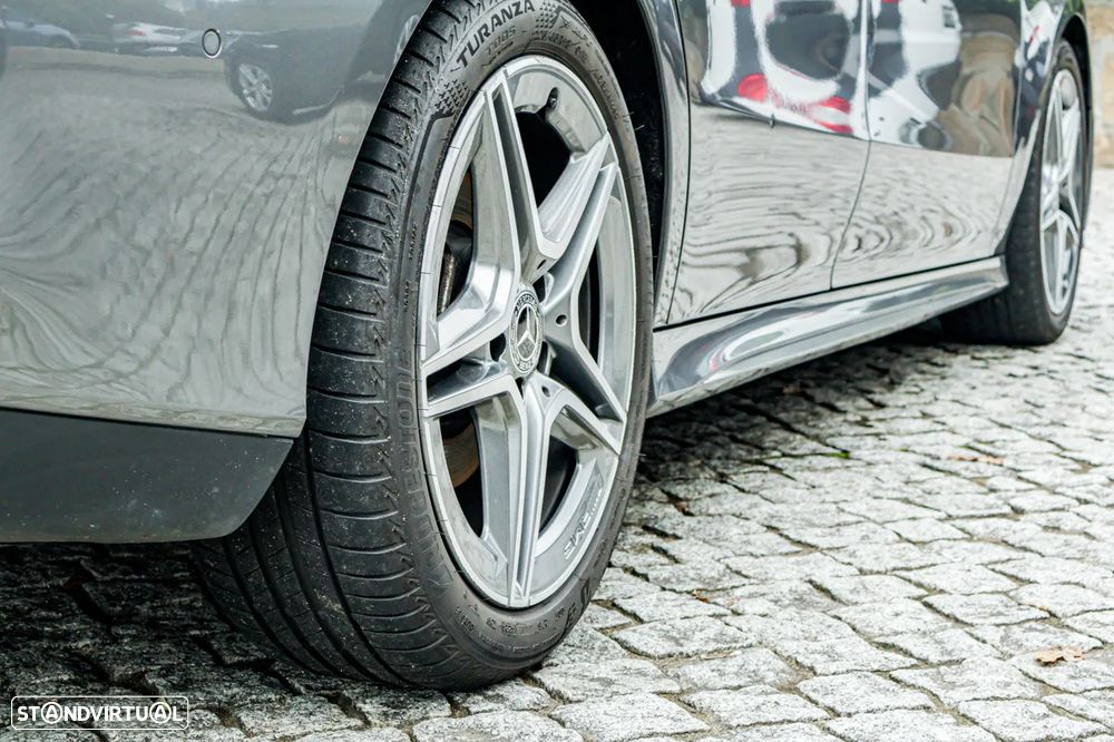 Mercedes-Benz CLA 180 d Shooting Brake AMG Line Aut. - 14