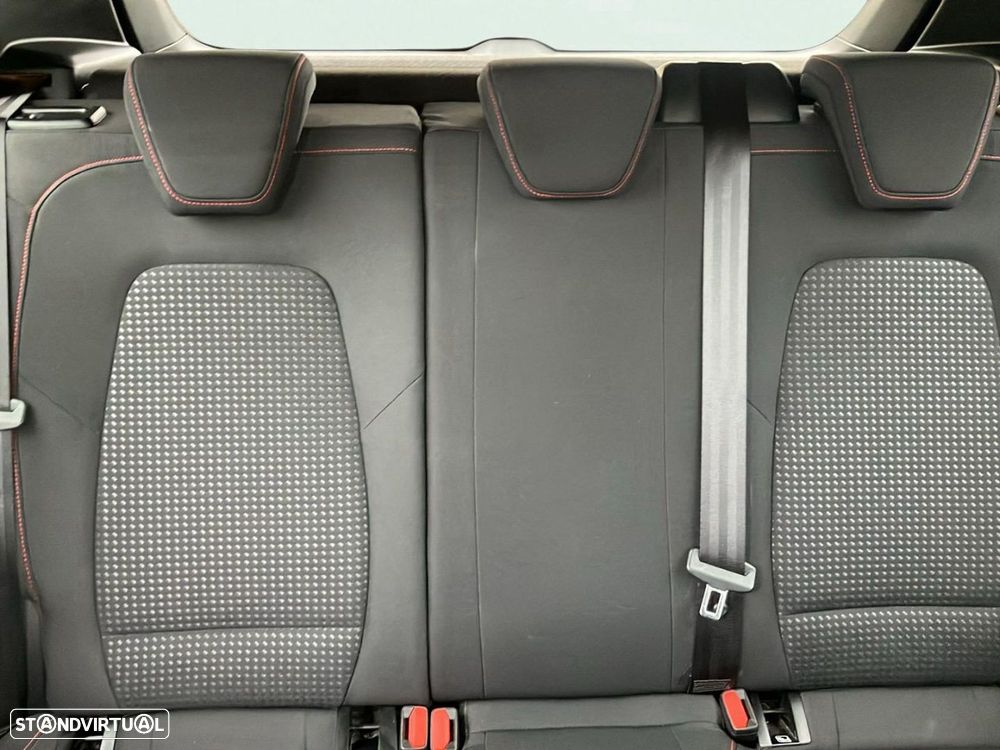 Ford Focus 1.0 EcoBoost MHEV ST-Line - 17