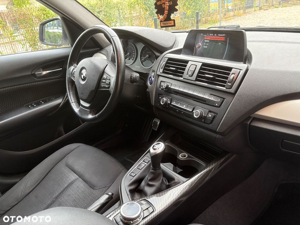 BMW Seria 1 116d Sport Line - 9