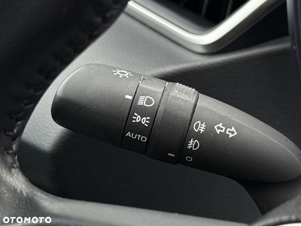 Toyota Corolla 1.6 Comfort - 18