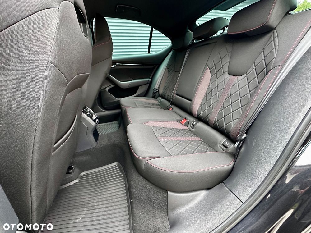 Skoda Octavia - 11