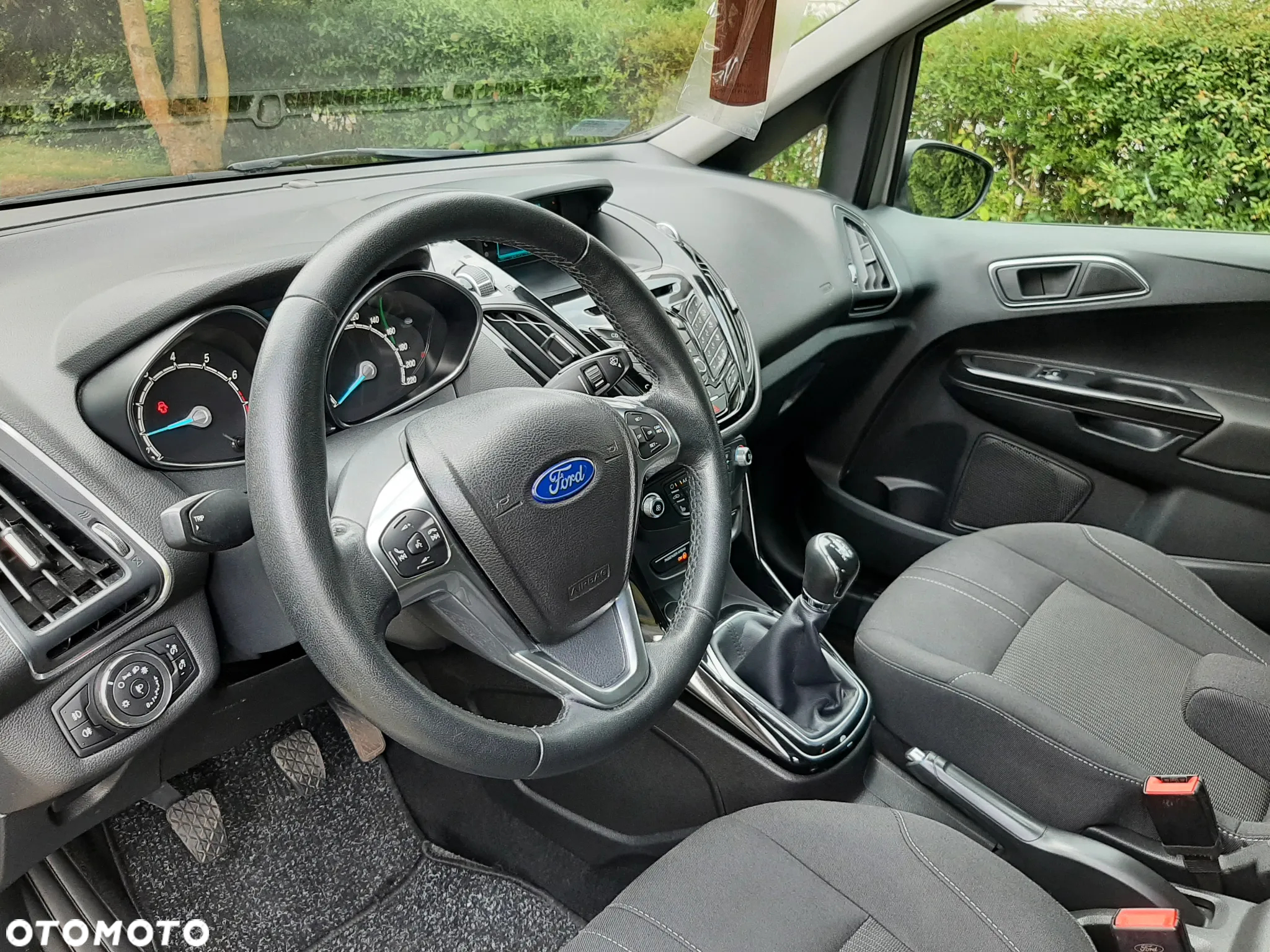 Ford B-MAX - 22