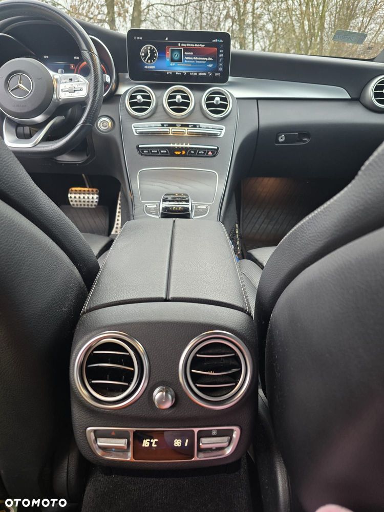 Mercedes-Benz Klasa C 220 d 4MATIC 9G-TRONIC - 14