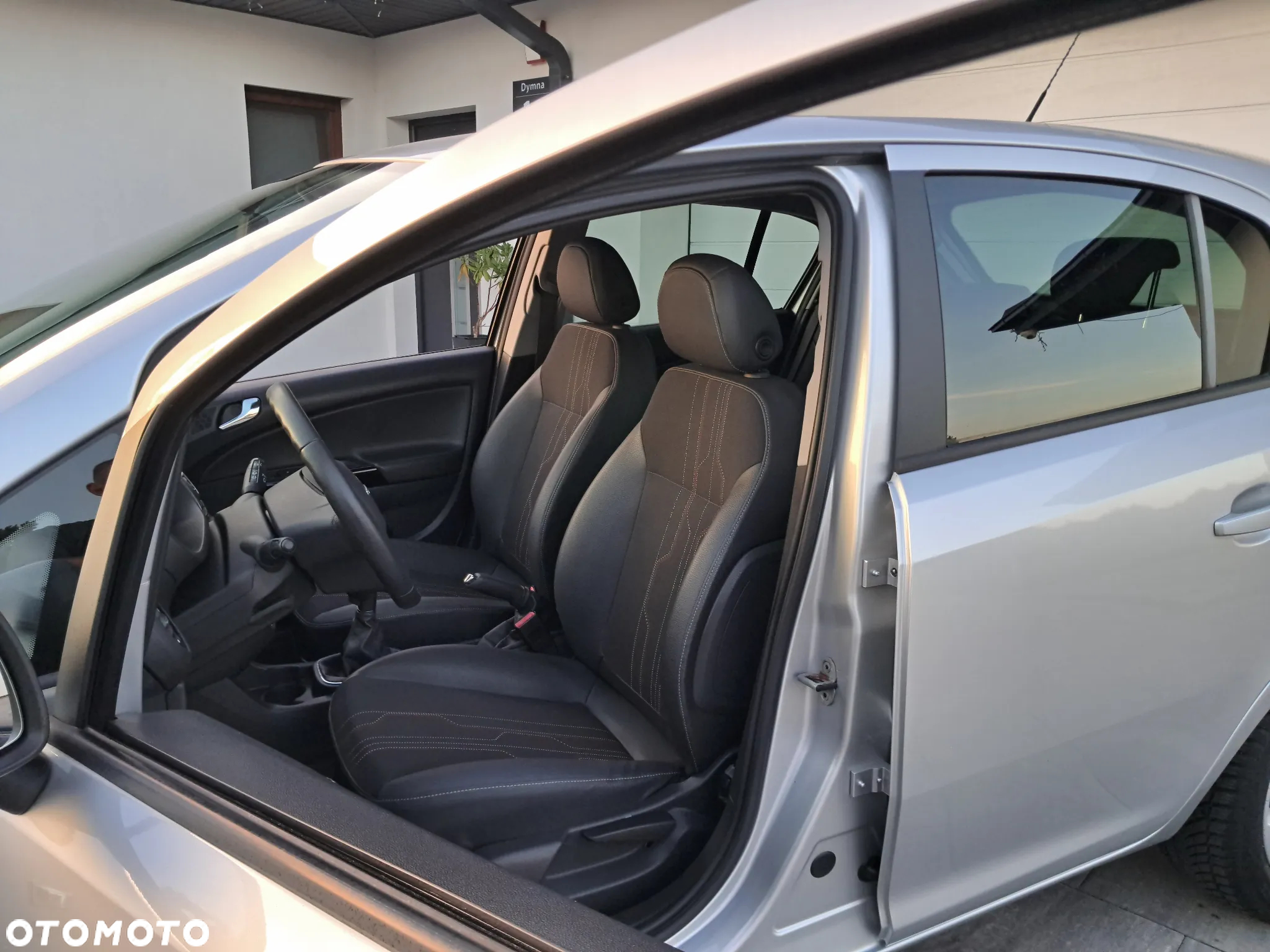 Opel Corsa 1.2 16V Edition 150 - 15