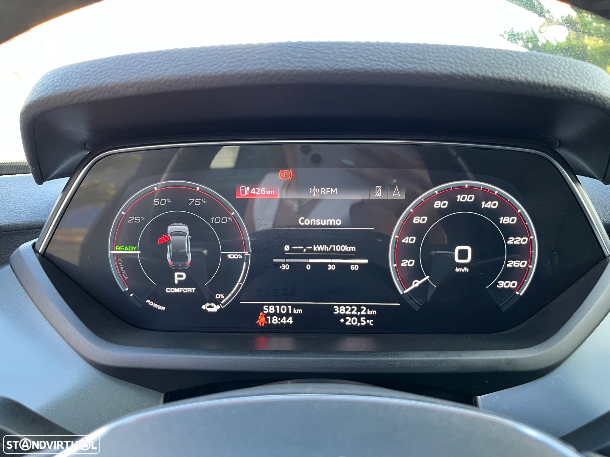 Audi e-tron GT quattro - 32