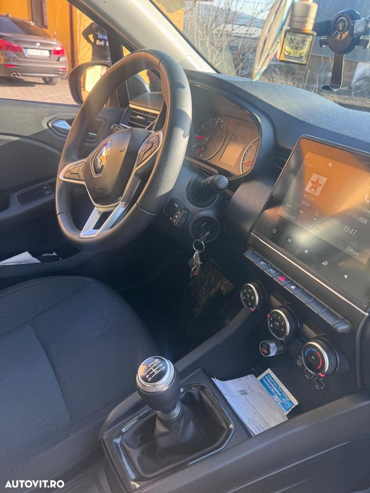 Renault Clio V TCe 90 Evolution - 11