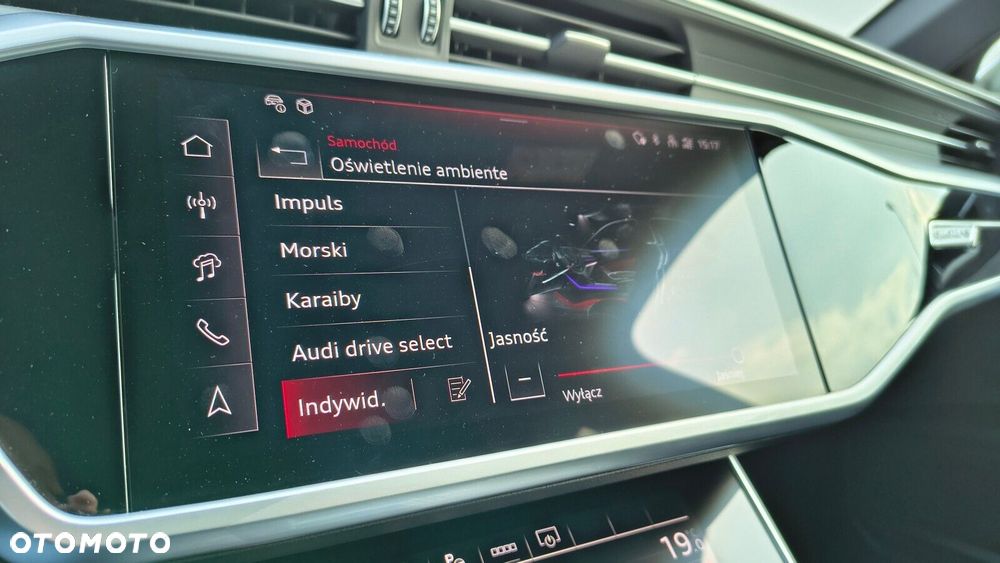 Audi A6 Avant - 24