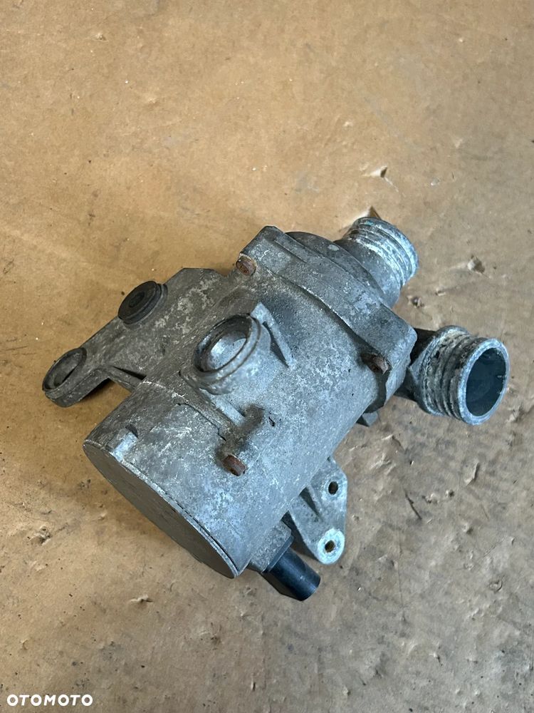 BMW F10 E90 F30 E92 E93 POMPA ELEKTRYCZNA WODY 7561229 - 2