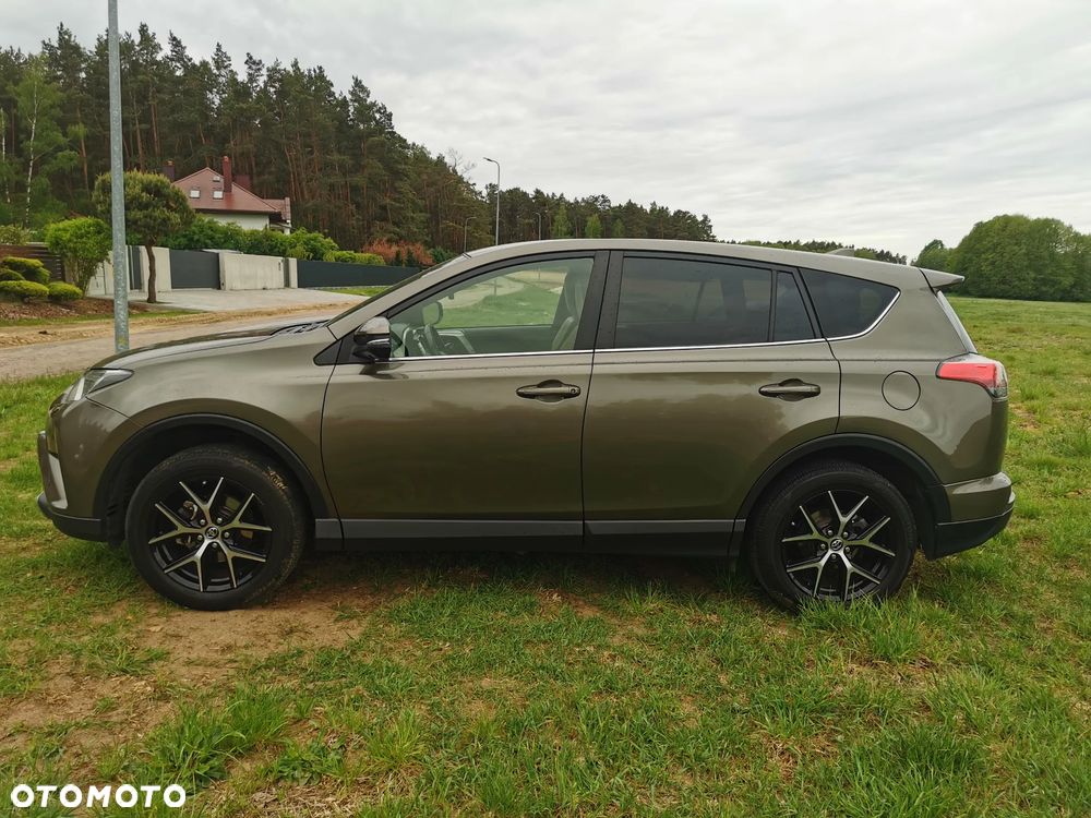 Toyota RAV4 2.0 Prestige 4x4 MS - 9
