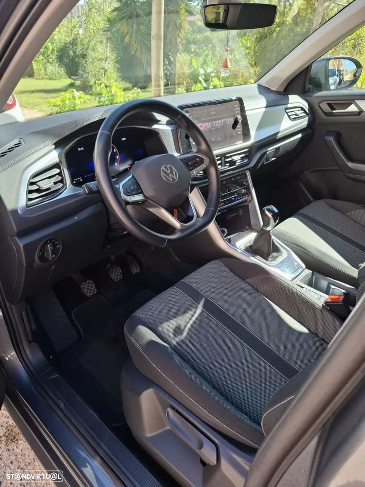 VW T-Roc 1.0 TSI - 6