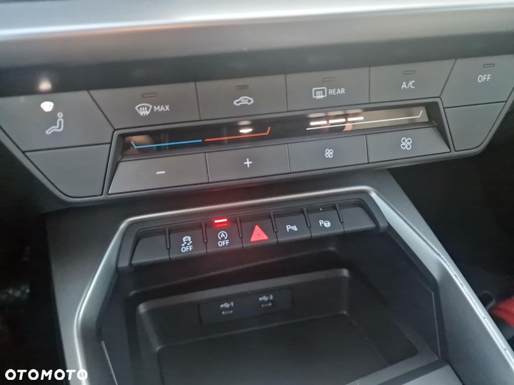 Audi A3 Sportback - 16