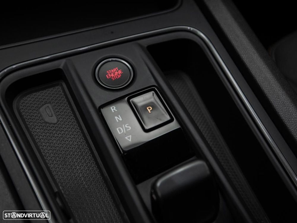 Cupra Formentor 1.4 e-Hybrid Base DSG - 19