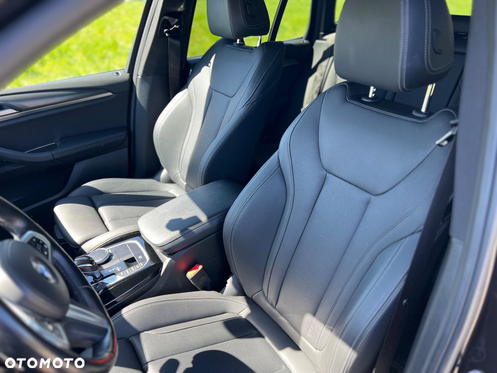 BMW X3 xDrive20d mHEV sport - 32