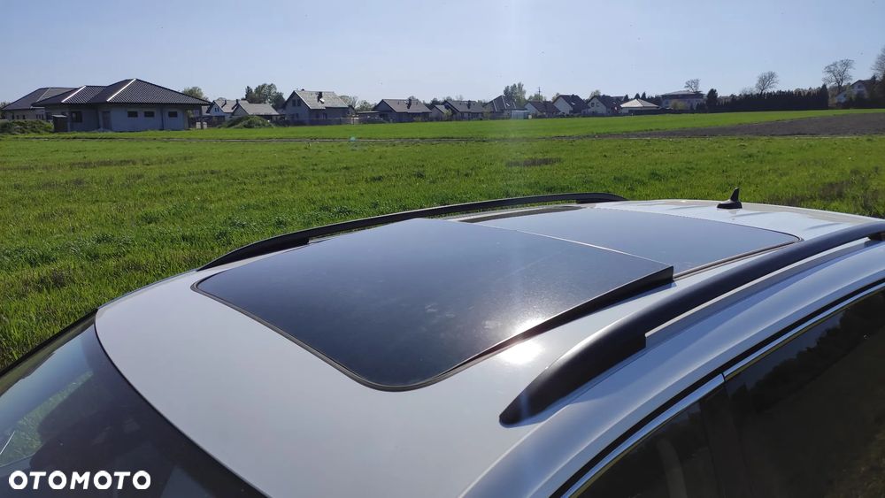 Volkswagen Tiguan Allspace - 10