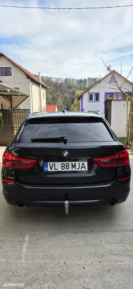 BMW Seria 5 520d xDrive AT - 5