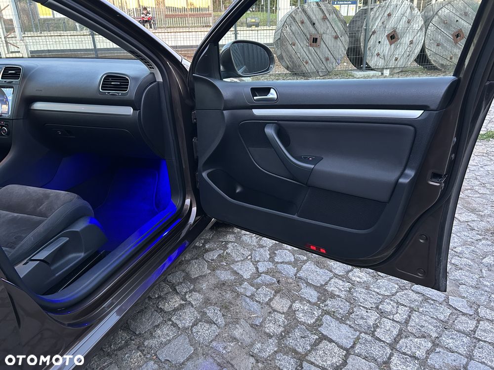 Volkswagen Golf 1.4 TSI Highline - 15