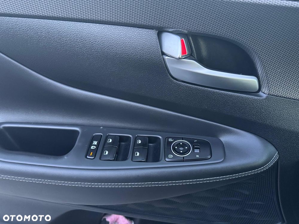 Hyundai Santa Fe - 21