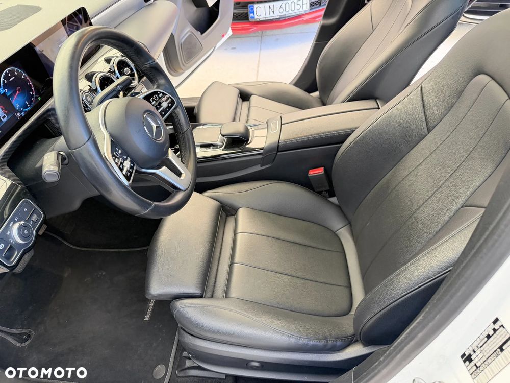 Mercedes-Benz Klasa A 220 7G-DCT AMG Line - 8