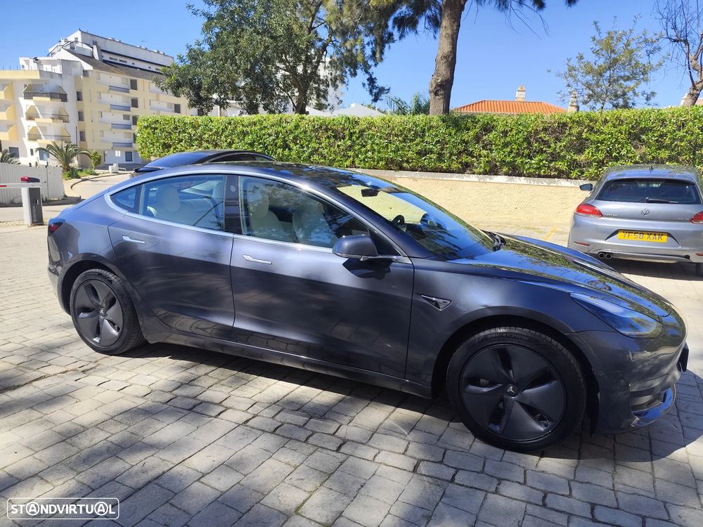 Tesla Model 3 Long-Range Dual Motor AWD - 2