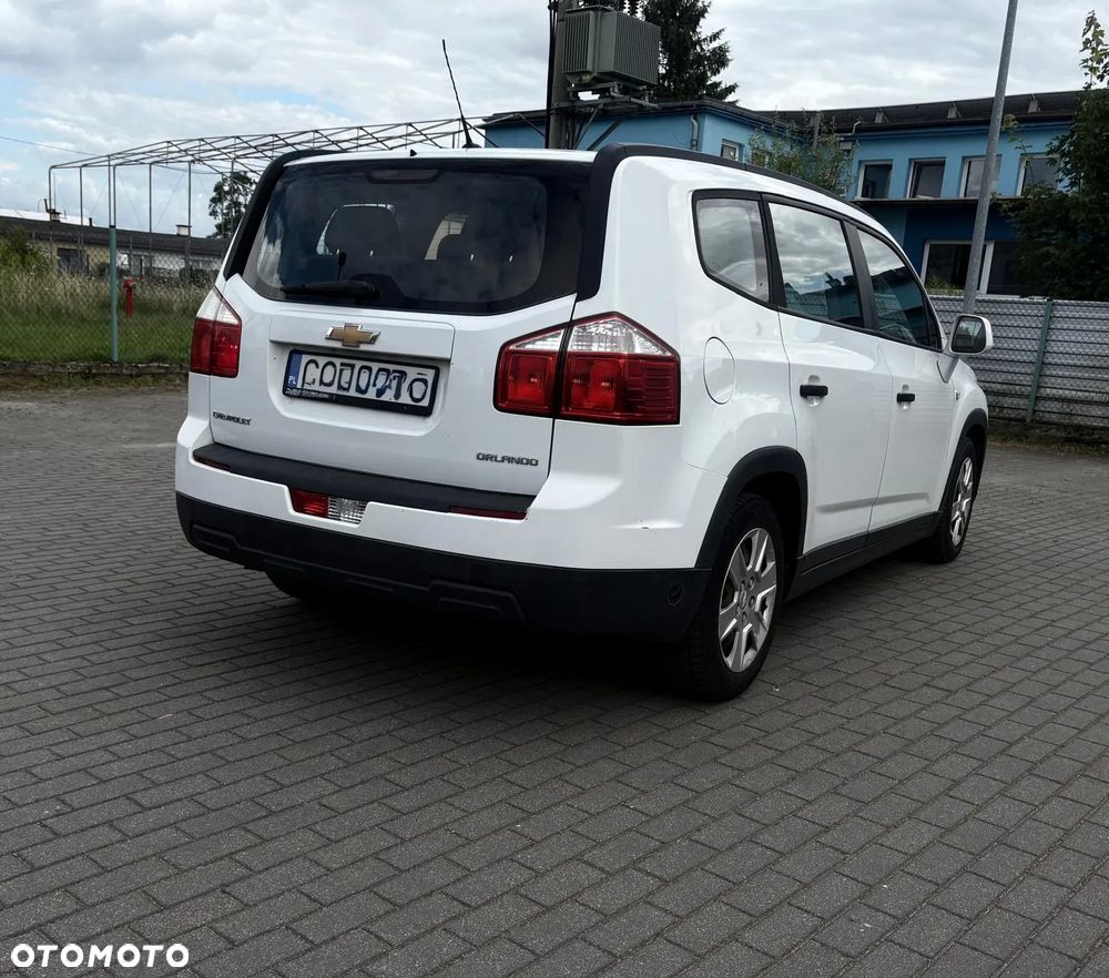 Chevrolet Orlando 1.8 LS - 4
