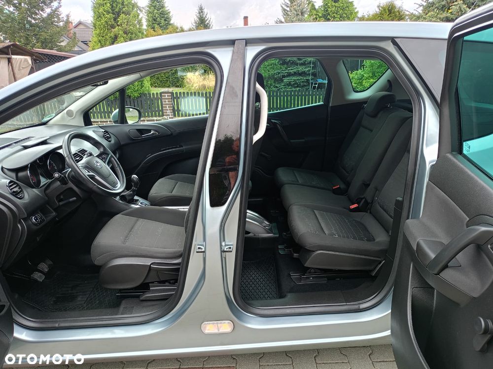 Opel Meriva - 11