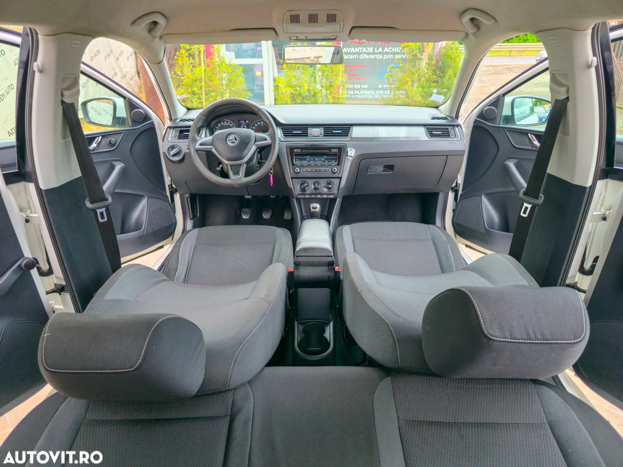 Skoda RAPID 1.6 TDI Active - 8