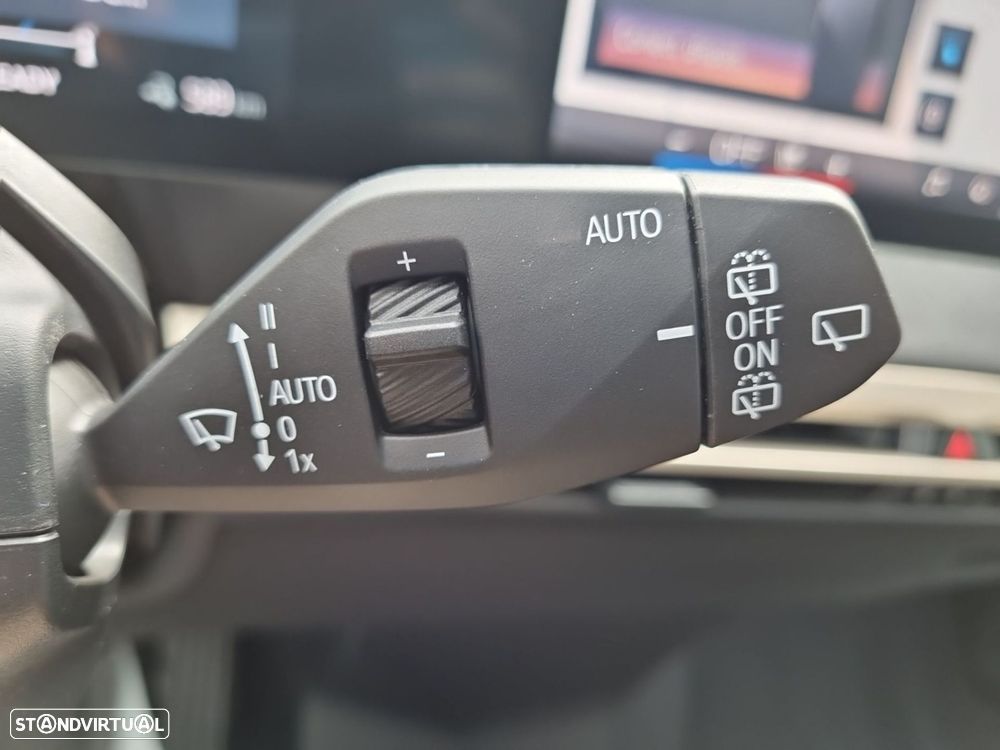 BMW iX xDrive 45 Pack Desportivo - 21