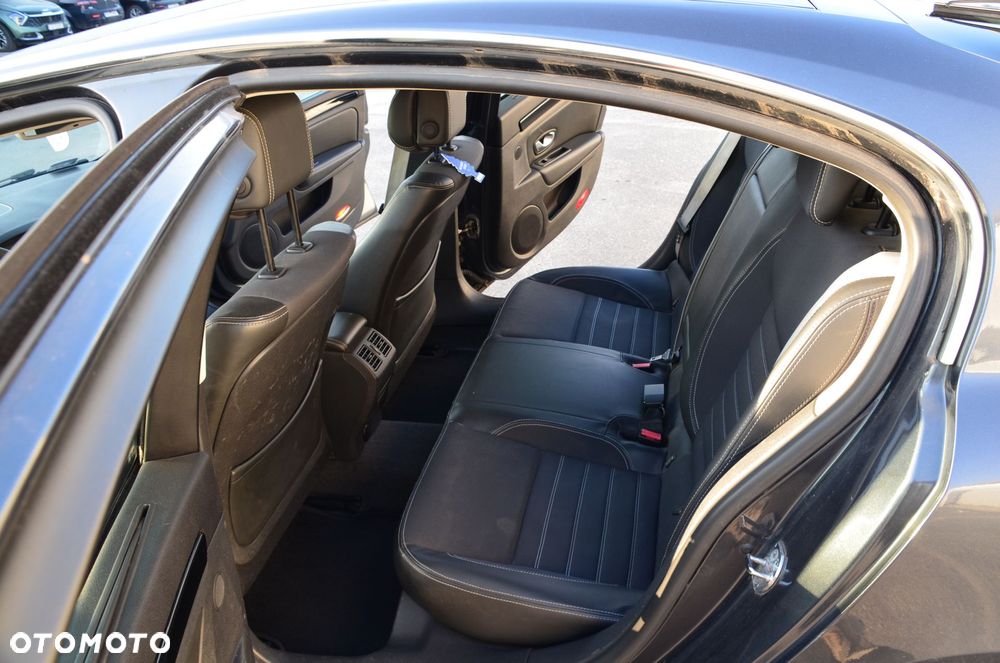 Renault Laguna ENERGY dCi 130 FAP Start-Stop Bose Edition - 19