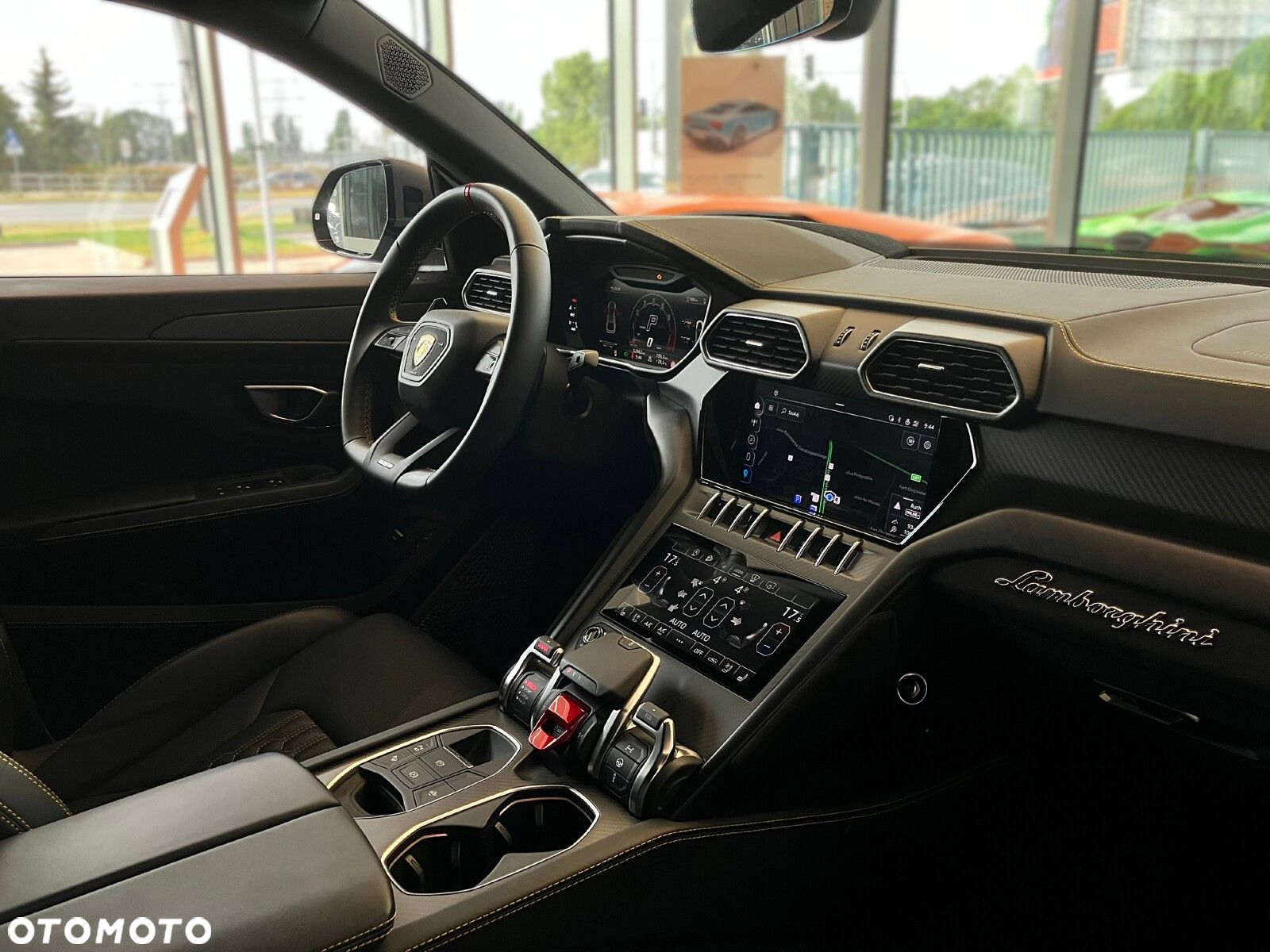 Lamborghini Urus - 9