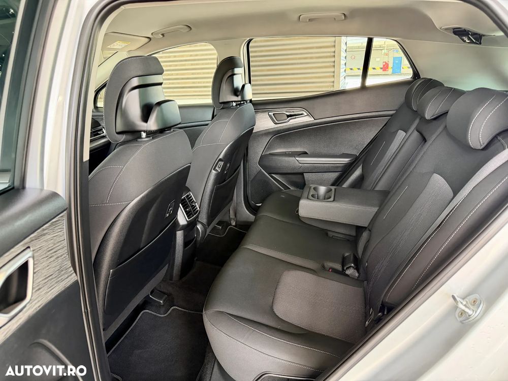 KIA Sportage 2023 — imagine 14